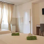 بيت ضيافة & Room's Anni