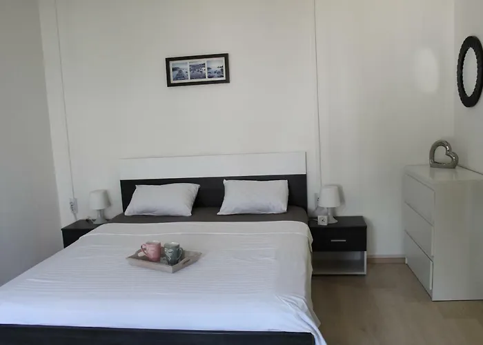 בית הארחה & Room's Anni זאדאר