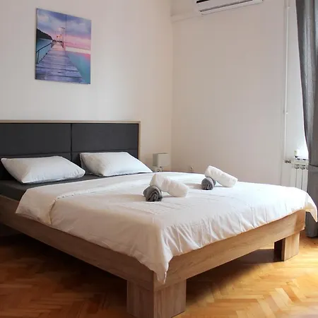 Apartment & Room'S Anni 3* Zadar